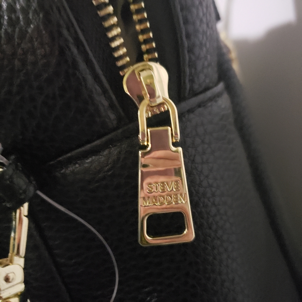 STEVE MADDEN BLACK BACKPACK